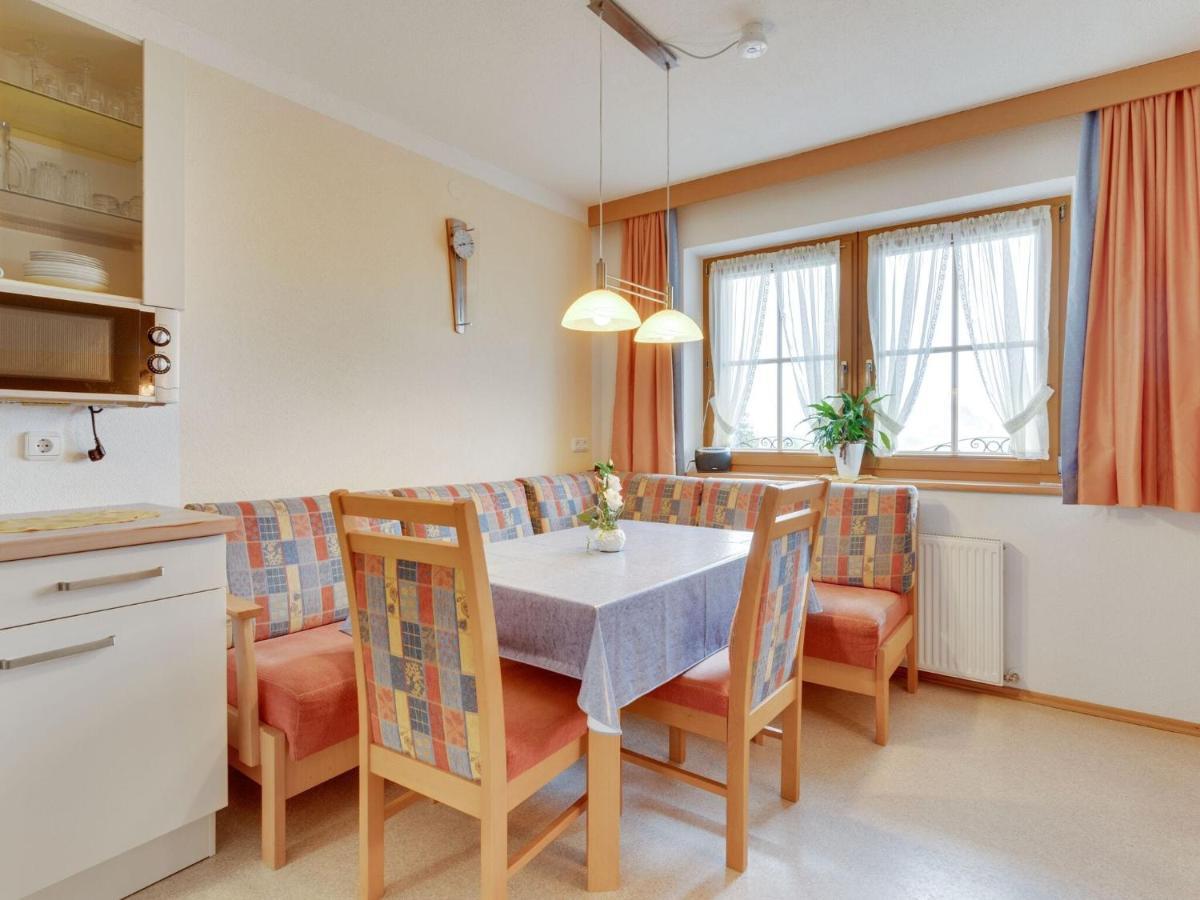 Quaint Apartment In Hainzenberg Near Horbergbahn Esterno foto